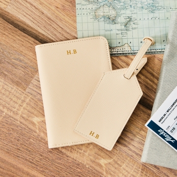 Personalised Oyster Travel Set
