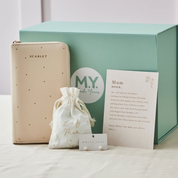 Personalised Jewellery Gift Set for Mum